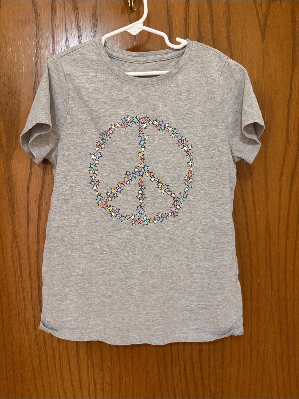 Cat & Jack Gray Short Sleeve Tee with Multicolor Star Peace Sign